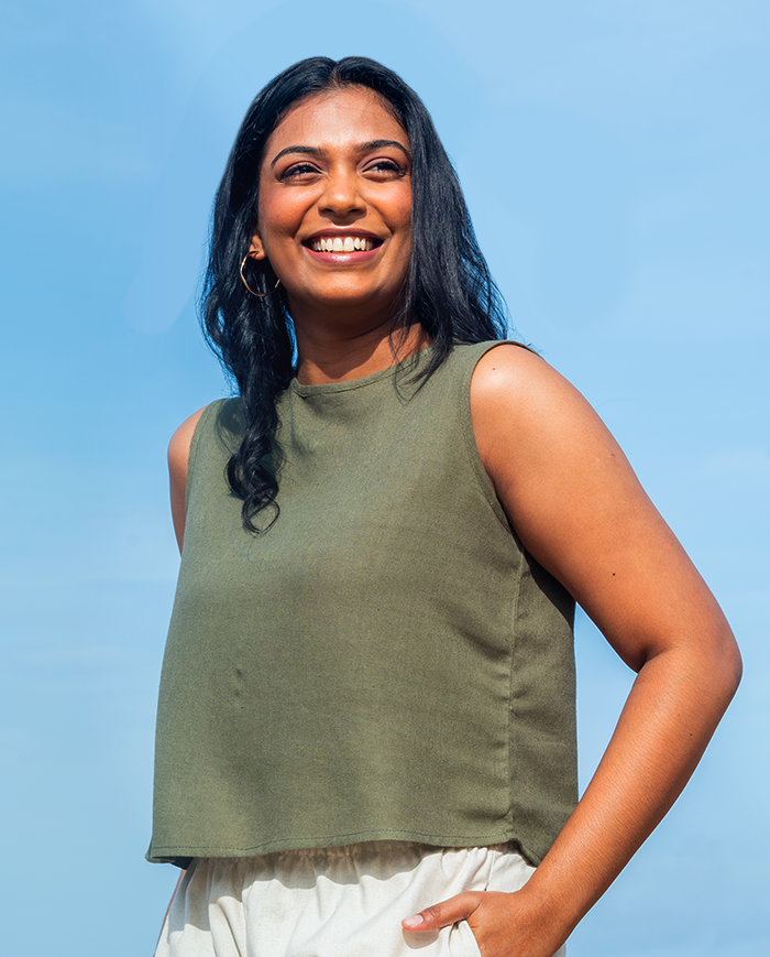 The Marina Linen Top - Dark Green